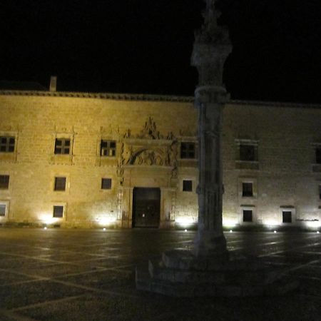 El Refugio de Don Miguel Hotel Penaranda de Duero Exterior foto